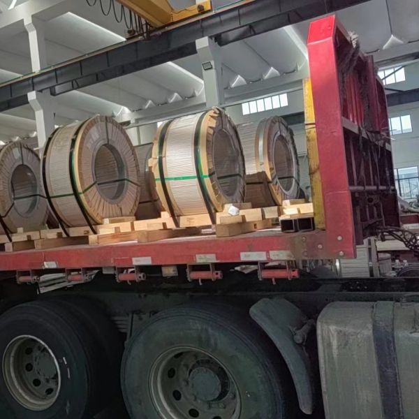 304 / 304L / 304H Нержавеющая сталь полоса ленты 0.1 - 3.0 мм холодно прокатаные SS полосы точное резка щели