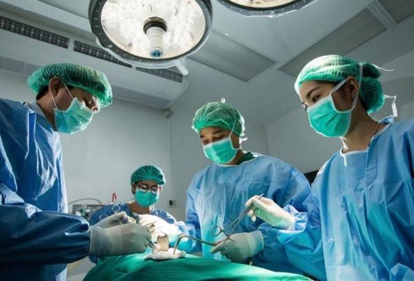 Non Woven Disposable Gowns sms PP Medical patient wear surgical gowns custom patient uniform