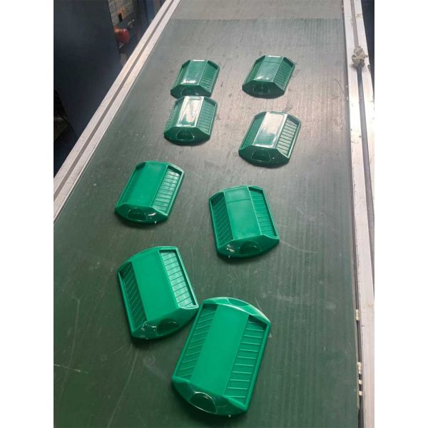 ABS Highway Reflectors Reflective Plastic Road Studs Cat Eyes Marker Lights