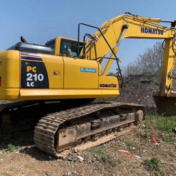 Excavadora Komatsu PC200/210/220 de 21 toneladas usadas con excelente rendimiento