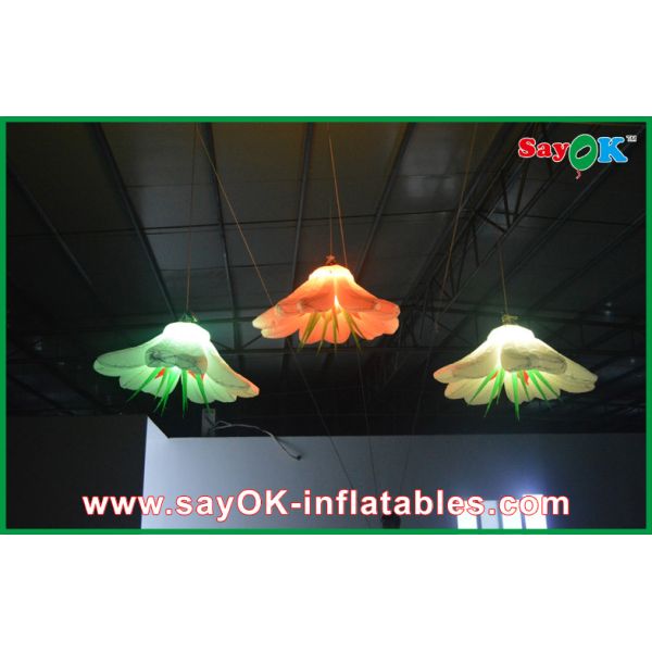 Крытый декоративный светлый раздувной цветок с тканью веревочки вися белой 190t Оксфорда