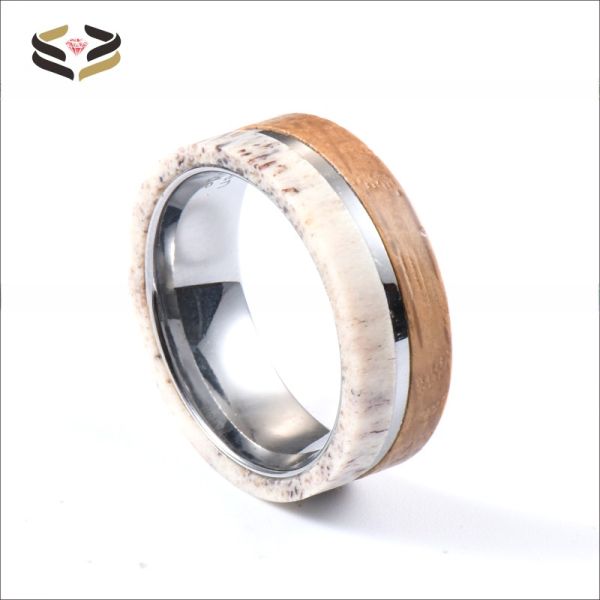 Bague de mariage vintage pour homme en carbure de tungstène avec incrustation en bois de baril de whisky et bois de cerf naturel de 8 mm, cadeau d'anniversaire