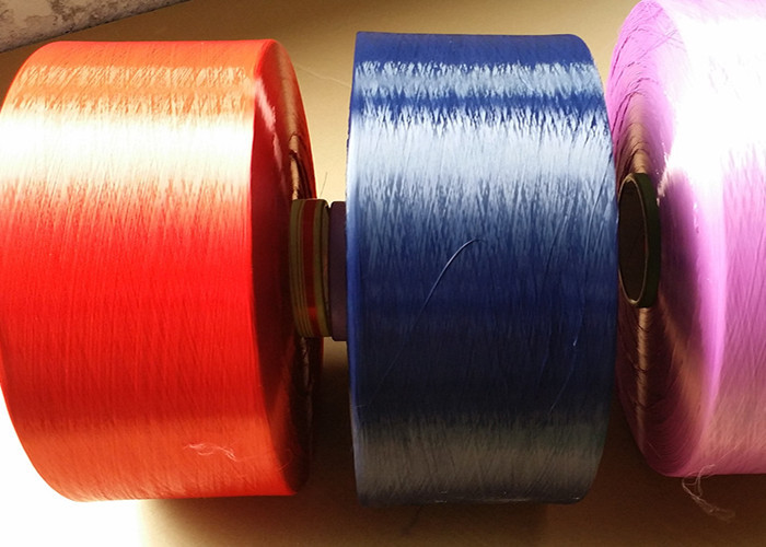 DDB / Dope Dyed Polyester POY Yarn 250D , Black Polyester Core Spun Yarn For Knitting