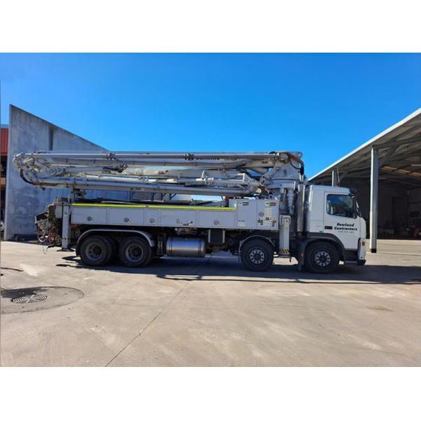 25T Used Truck Concrete Pump Second Hand Boom Truck For B2B Buyers