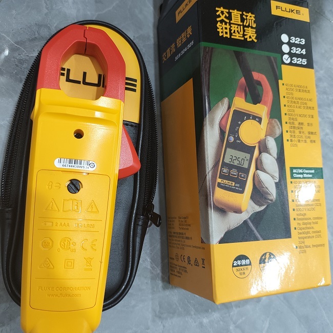 325 FLUKE True RMS Clamp Meter for Electrical Testing and Maintenance