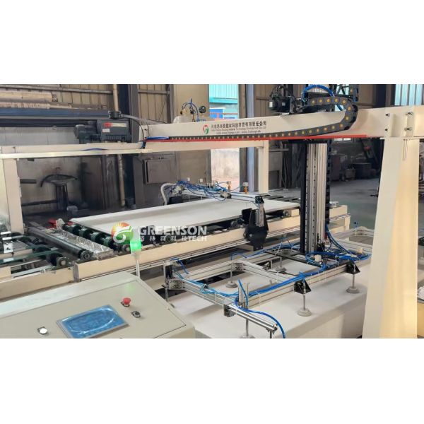 Industrial High Efficiency Plasterboard Strip Cutter For Dust Free Cutting And 100mm Wide Slats Production