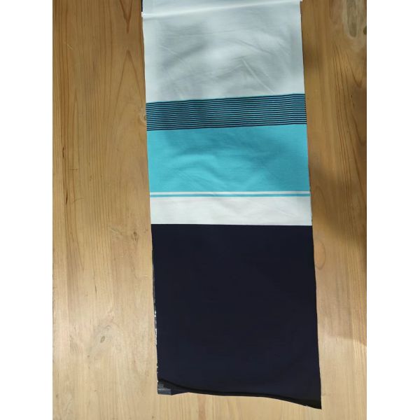 Проницательная и натуральная хлопчатобумажная ткань из мягкой полосатой трикотажной ткани для повседневного ношения