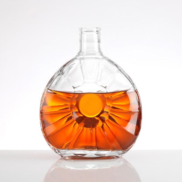 Aluminum Plastic PP Collar Glass Small Bottles for 500ml Wine Liquor Customization