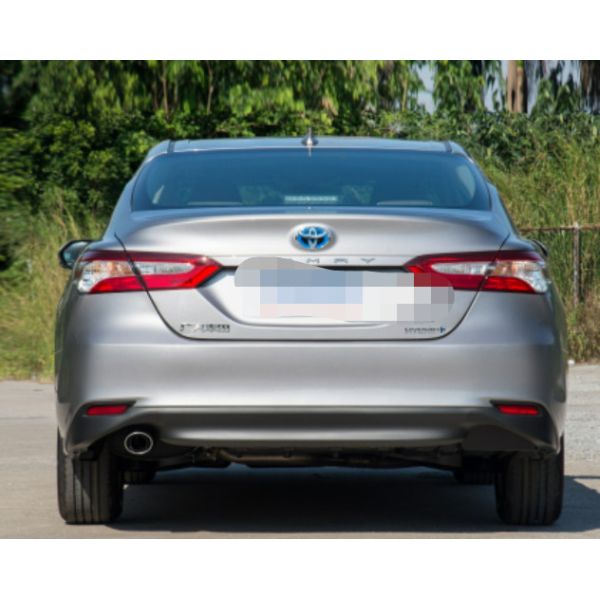 Toyota Camry 2022 dual engine 2.5HE elite Plus version 4 Door 5 seats 3 space  Medium car