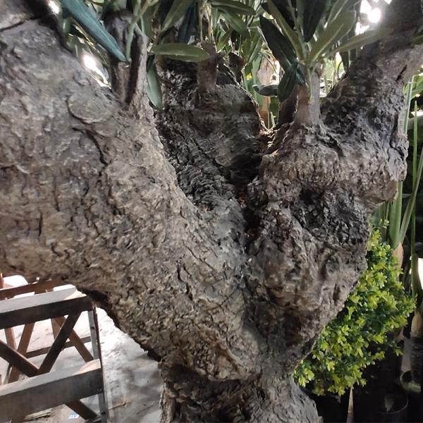 Realistic Tree Trunk olive artificial tree Large Faux Olive Tree Plant with Branches and Fruits for Modern Home Office Living Room Floor Decor Indoor