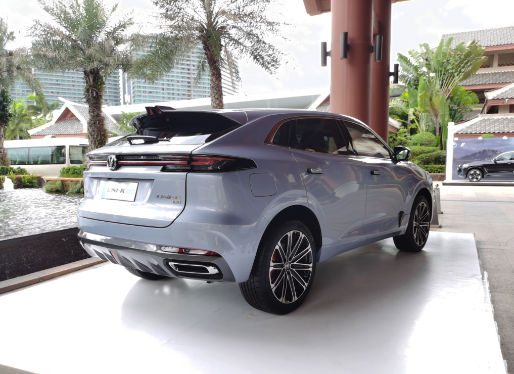 Energy Electric Car 2024 Changan UNI-K iDD Smart Cool Edition 1.5T SUV híbrido Carro de 5 lugares Grande espaço