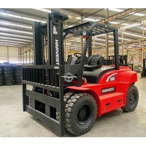 6 Ton Forklift with Powerful Engine Hot Sale in