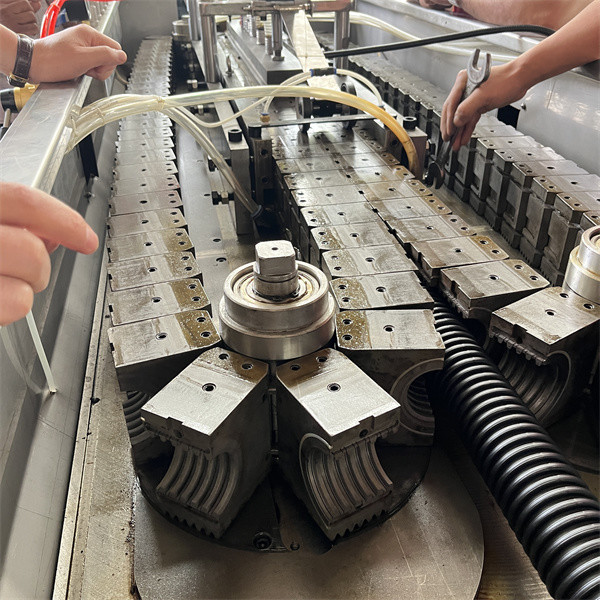 Automatic HDPE PP Flexible Corrugated Tube Extruder Plastic Single Wall Pipe Making Machine Plant