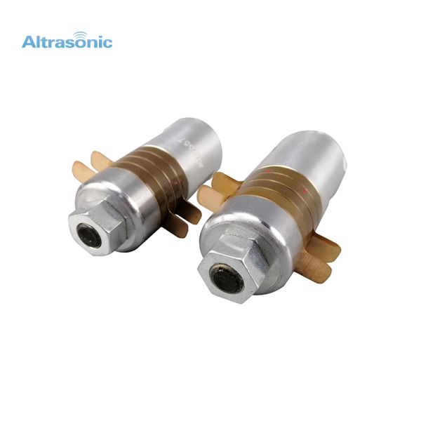 50kHz 600w Ultrasonic Welding Transducer With M18 Joint Bolt