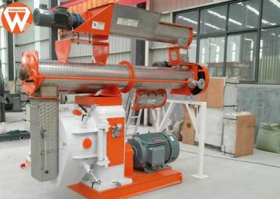 Livestock Feed Pellet Machine America CPM Model Individual Farmers 350r/Min Stirrer