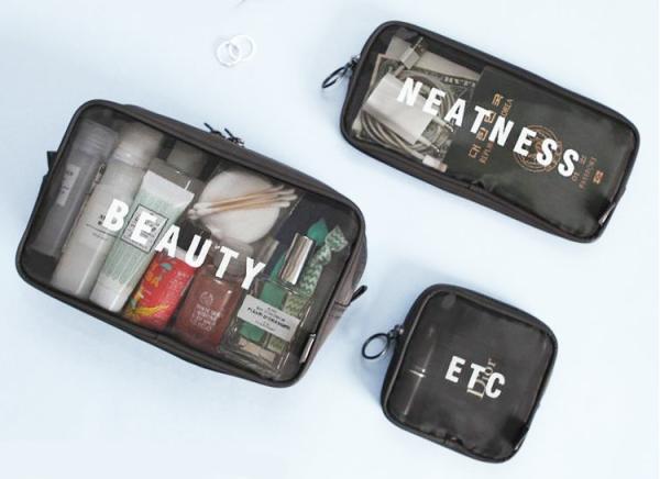 New 2019 small lipstick portable storage bag web hot three-piece carry-on makeup bags