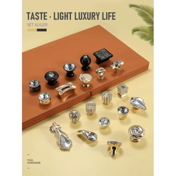 Wholesale Luxury Nordic Style Crystal Handle Modern Design Zinc Alloy Door and Wardrobe Pulls for Dresser & Drawer