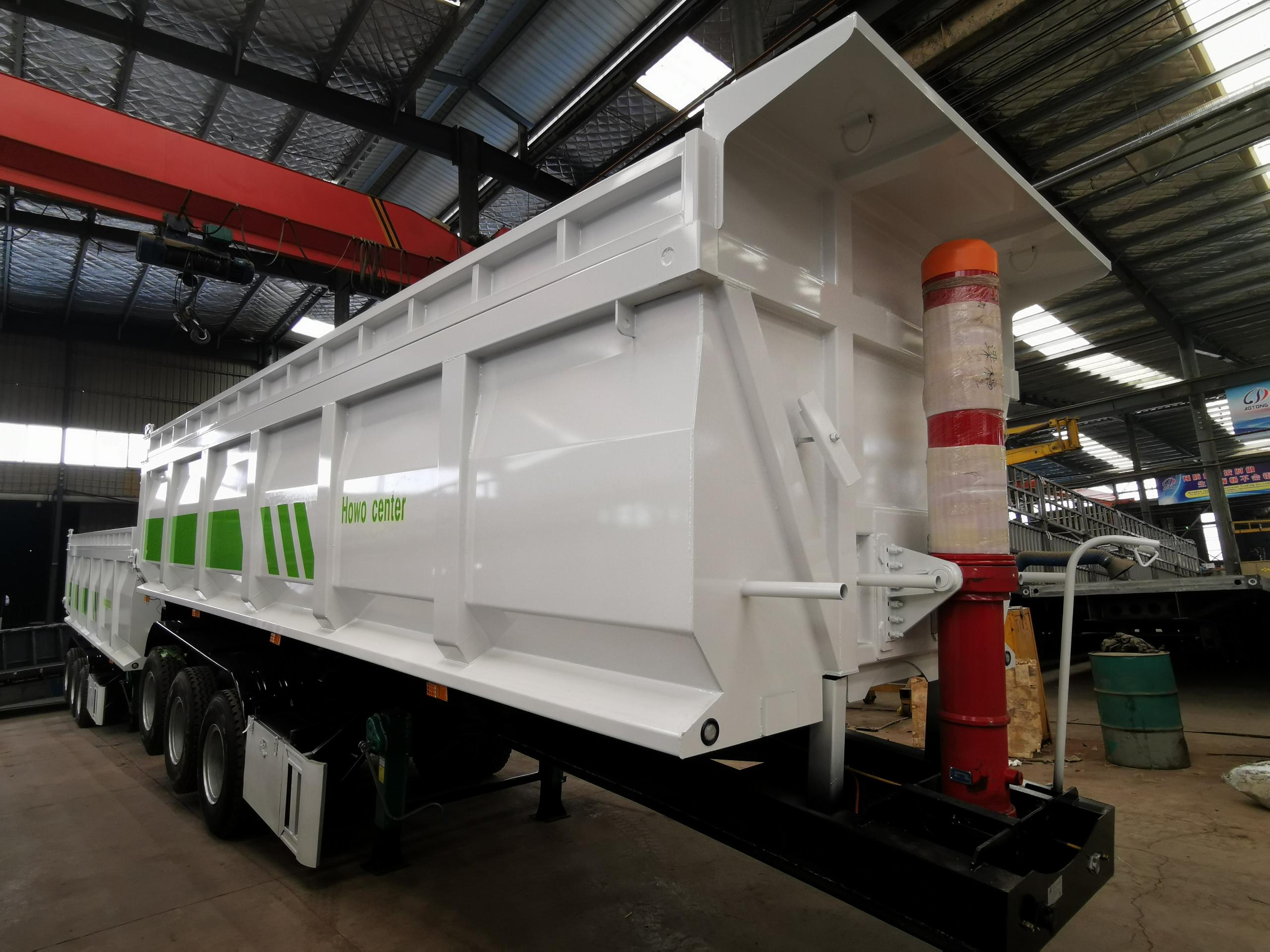 50 тонн 3-осевых саморазрядных перегонных прицепов с гидравлическим цилиндром и HAVY