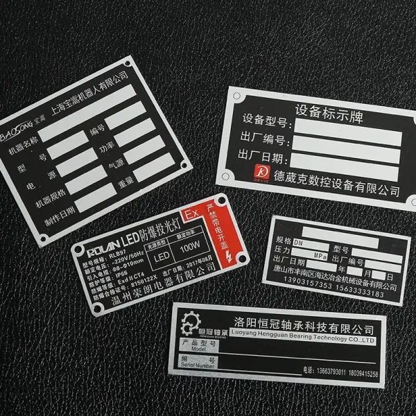 Алюминиевый листок с щеткой класса 1100 3003 5052 Толщина 0,20 мм - 320 мм