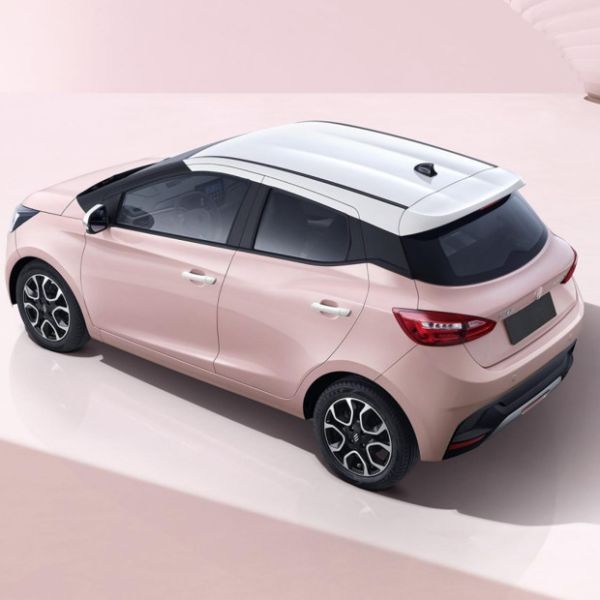 Energy Efficient Electric Vehicles Comfortable Driving Electric Car EV3 Rang Up To 320 Km