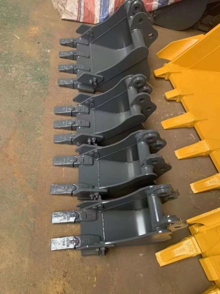 30-35T  Crusher Bucket For Stone CAT Excavator KOMATSU HITACHI  HYUNDAI  KOBELCO