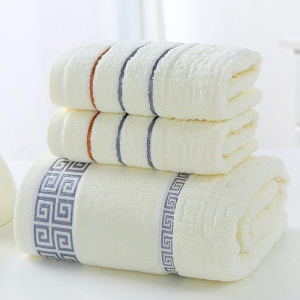White Plain Forged Cotton Washcloth Bath Towel Absorbent 3-Piece Gift Box with Return Gift Cover