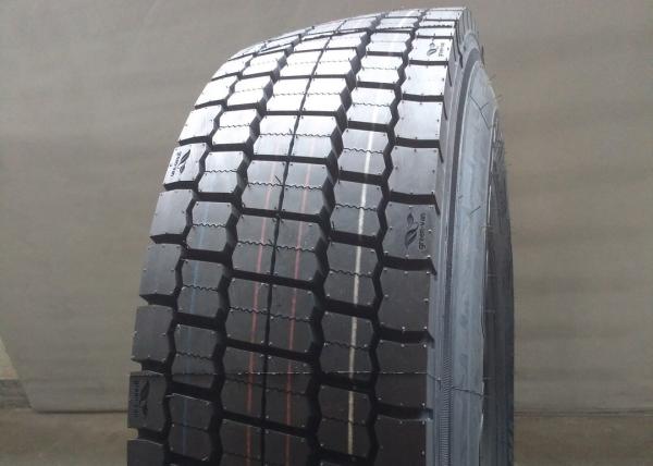 Durable Highway Truck Tires 12R22.5 9 Inch Rim Width For Driving Axle