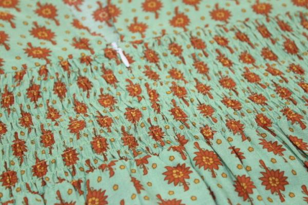 Green Large Size Ladies Clothes Outsize Womens Clothing With Flare Sleeve And White Trim