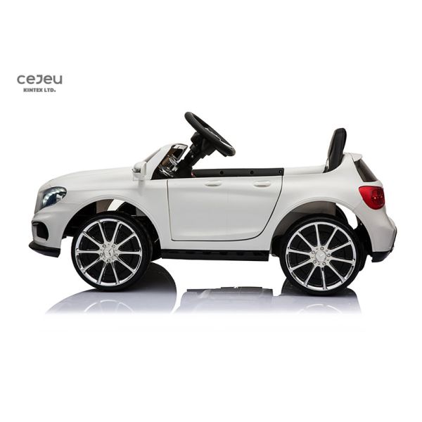 Езда Мерседес Gla45 6v на автомобиле с открыть дверью дистанционного управления 2