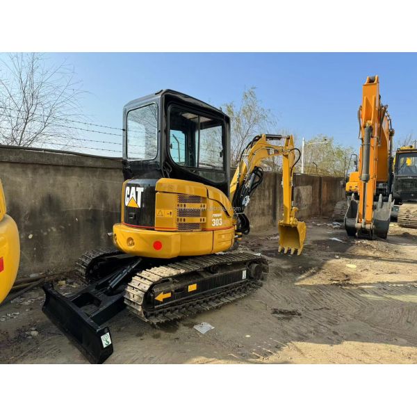 3 Ton Cat Second Hand Digger Cat303c Used Digger 0.12m3 Bucket Capacity