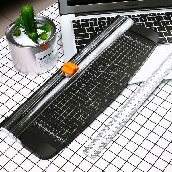 Manual A4 Paper Cutter Household Precision Paper Photo Trimmer 375*130*35MM