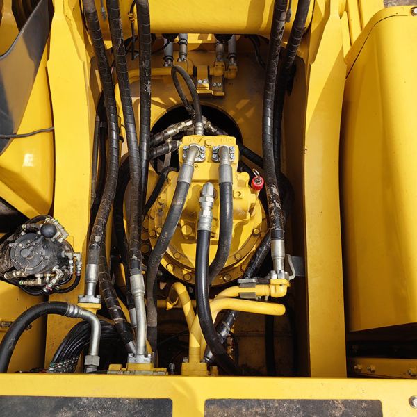 Used large size Komatsu PC350-7 Excavator 1.4m³ Capacity Bucket Quality Guaranteed