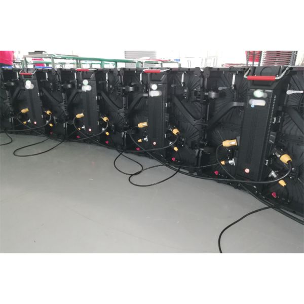 Изогнутое P4.81 крытое арендное оборудование рекламы дисплея СИД проката размер панели 250 * 250mm