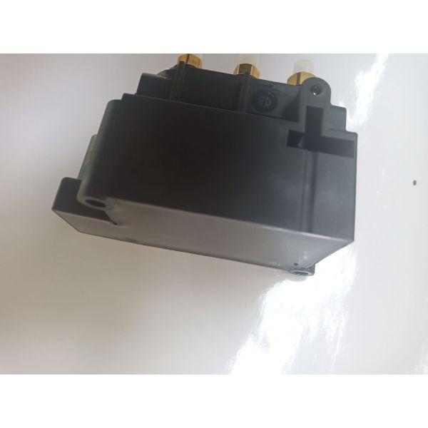 Клапаны для Мерседес - Бенз В164/В166/В251/В212/В221/В222 блока подвеса воздуха А2123200358