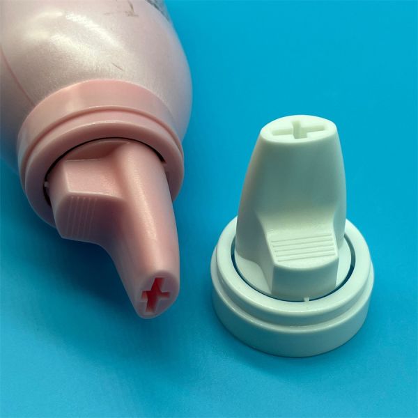Ultimate Control Non-Sticky Aerosol Hair Mousse Dispenser for Men's Styling with Matte Finish Hold.