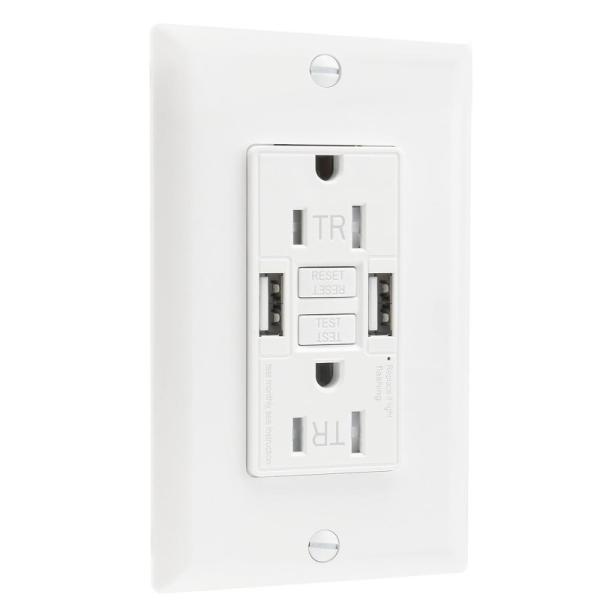 Auto Monitoring Secure GFCI Sockets 15A GFCI USB Outlets Customized With 2 USB