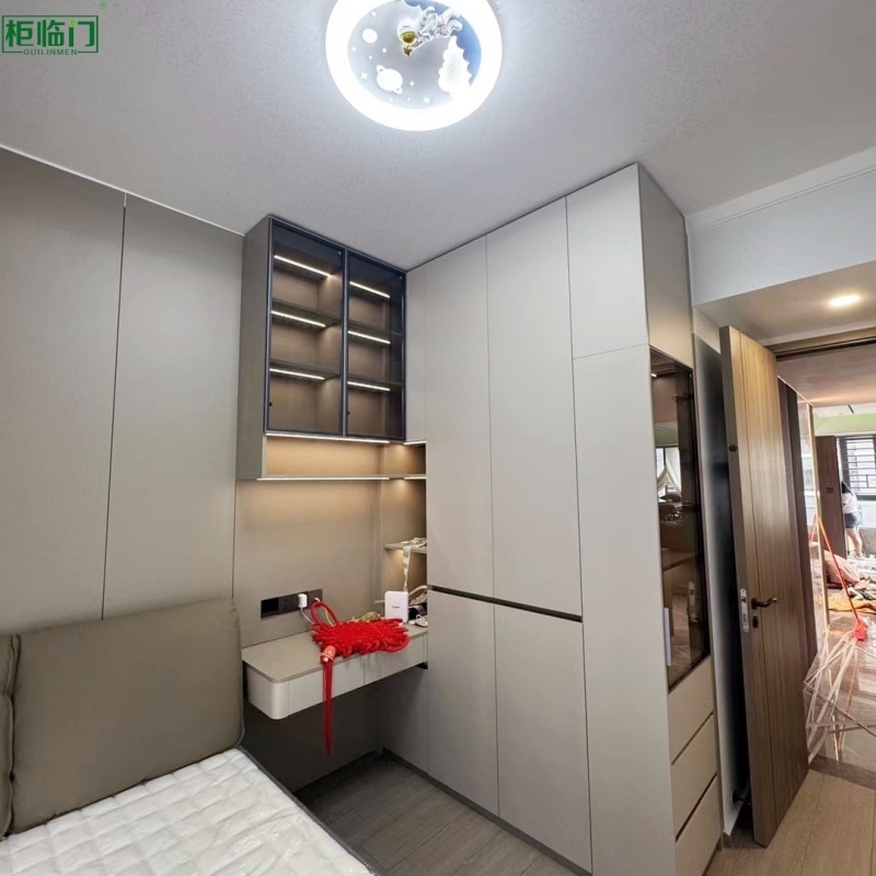 Customizable Aluminium Wardrobe Cabinet Moisture Proof Easy Installation