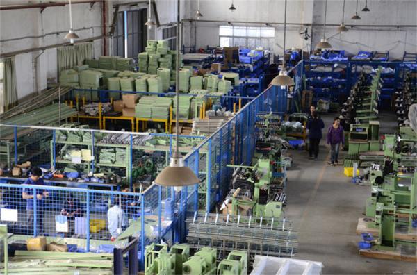 Automatic Shuttle Loom Machine+automatic Shuttle High Adaptability  Weaving Machine