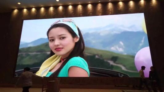 SMD1515 Indoor LED Screen P2-16S 1800cd/M² Brightness , 1/16scan Mode
