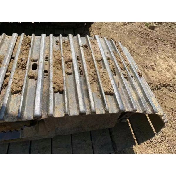 Used Volvo EC140D excavator, powerful, efficient and energy-saving