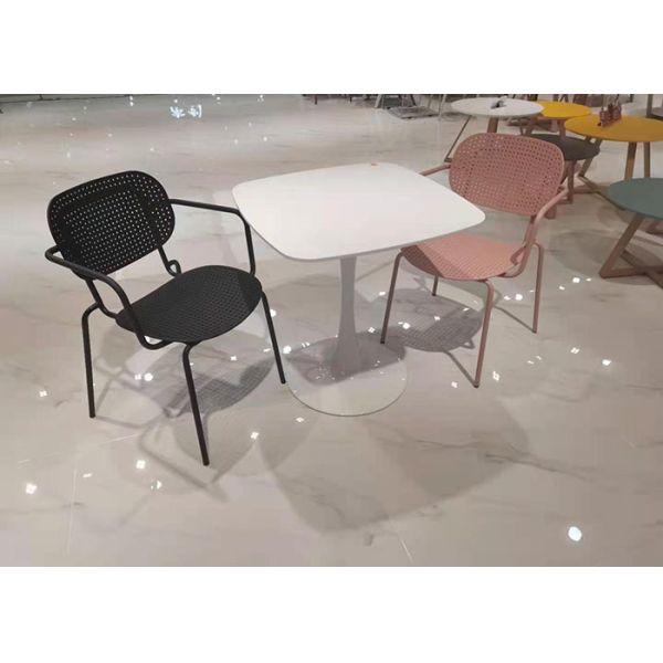 Pink Minimalist Dining Chairs PP Polypropylene Plastic Chair