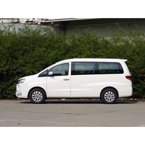 140KM/h Top Speed 2024 JAC Ruifeng E4 Elite Edition 4-door 9-seater MVP Energy Vehicle