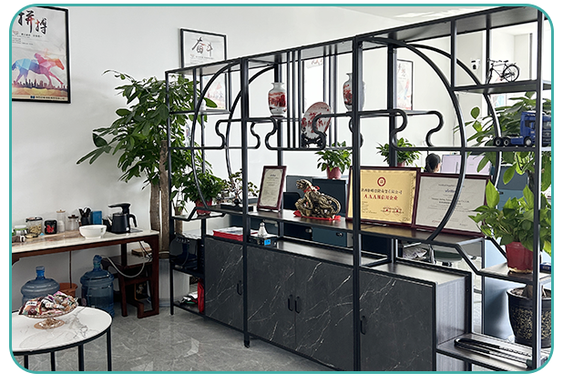 Shaanxi Jufeng Delong Trading Co., Ltd.