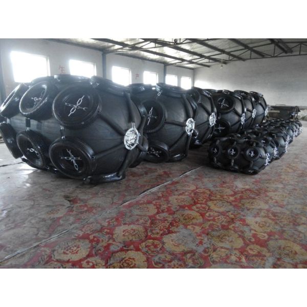 Dia 0.5m-4.5m Pneumatic Rubber Fender For STS Project And Port Terminal