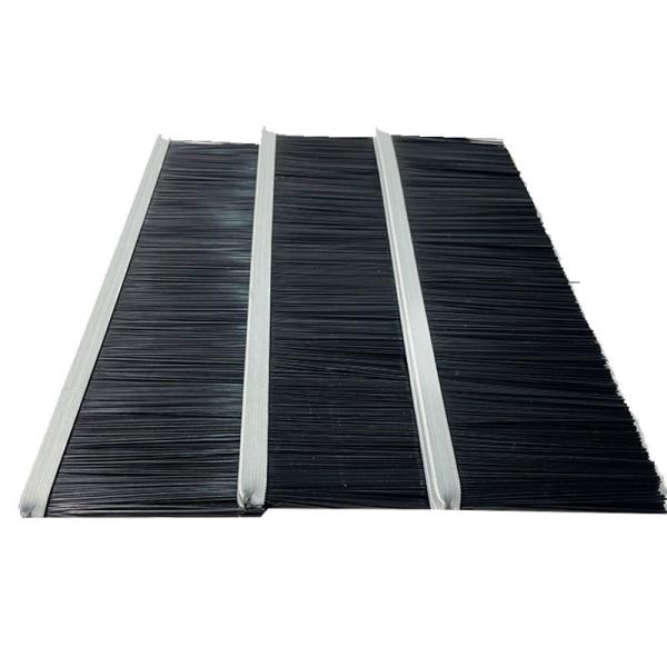 Faixa de escova industrial de aço inoxidável personalizada para vedação de fundo da porta 50 mm