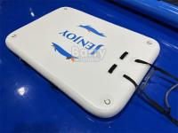 Plataforma de doca inflável de cor branca personalizada com escadas para natação ou estação de barco de jet ski