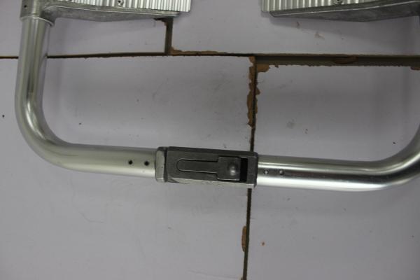 Maca traseira Lightweighted da placa da liga de alumínio da cama do trole da ambulância de 2100MM 44CM