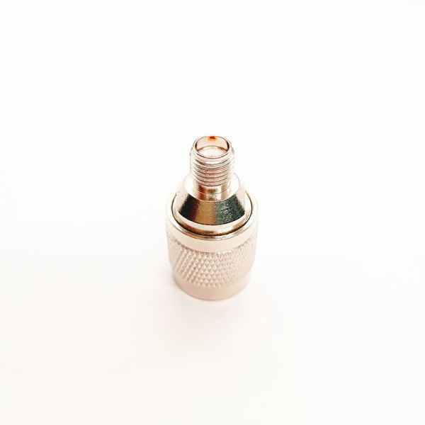 50Ω Impedance TNC to SMA RF Adapter with DC-6GHz Frequency Range and Gold-Plated Brass Construction