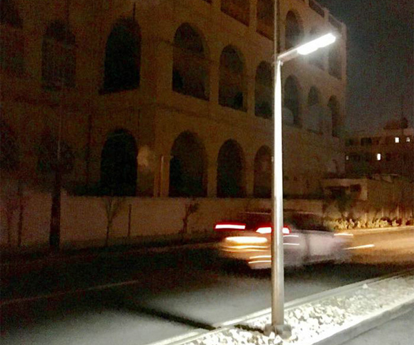 réverbères solaires extérieurs de 20W 2000lm pour le jardin