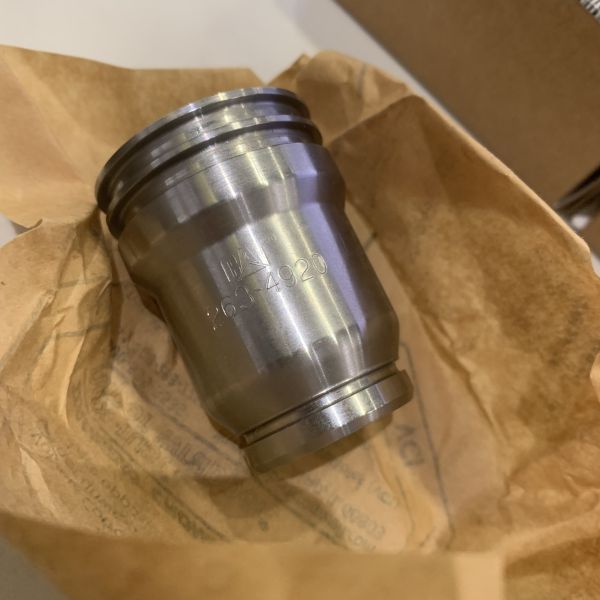 263-4920 Injector Sleeve Is Suitable For  C9, C7, 320D, 330D, 3406E, 3126, And Other Engines.